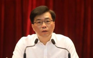 法师李华出装铭文攻略（完美铭文配置让李华的输出更上一层楼）