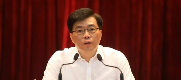 法师李华出装铭文攻略（完美铭文配置让李华的输出更上一层楼）-第1张图片-游戏攻略港